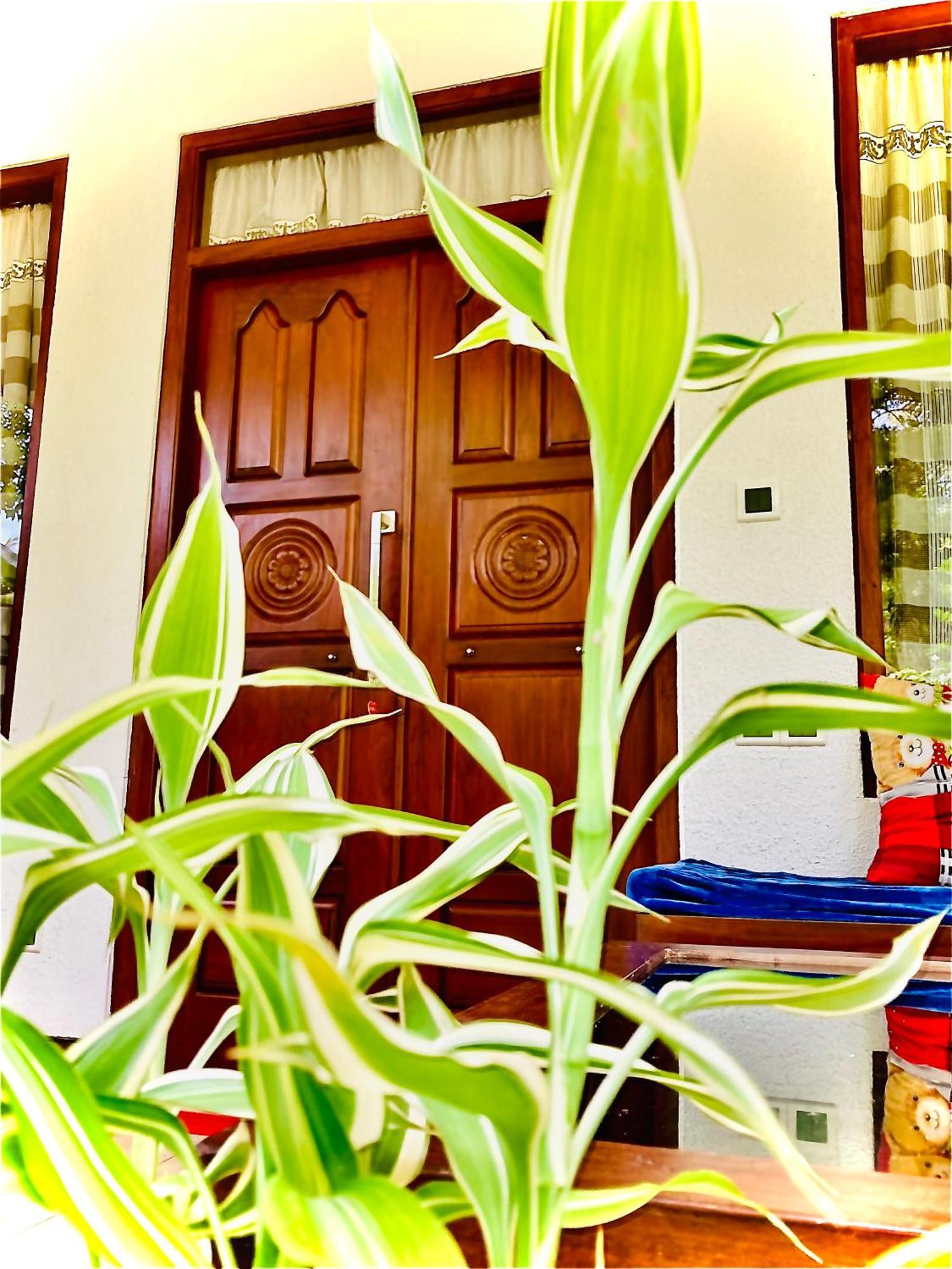 Mountain seaview Cabanas Tangalle Bagian luar foto