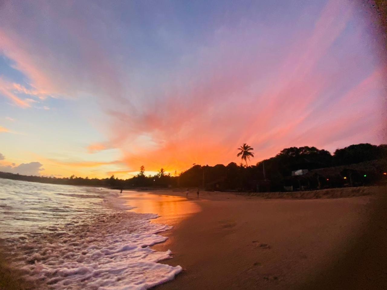 Mountain seaview Cabanas Tangalle Bagian luar foto