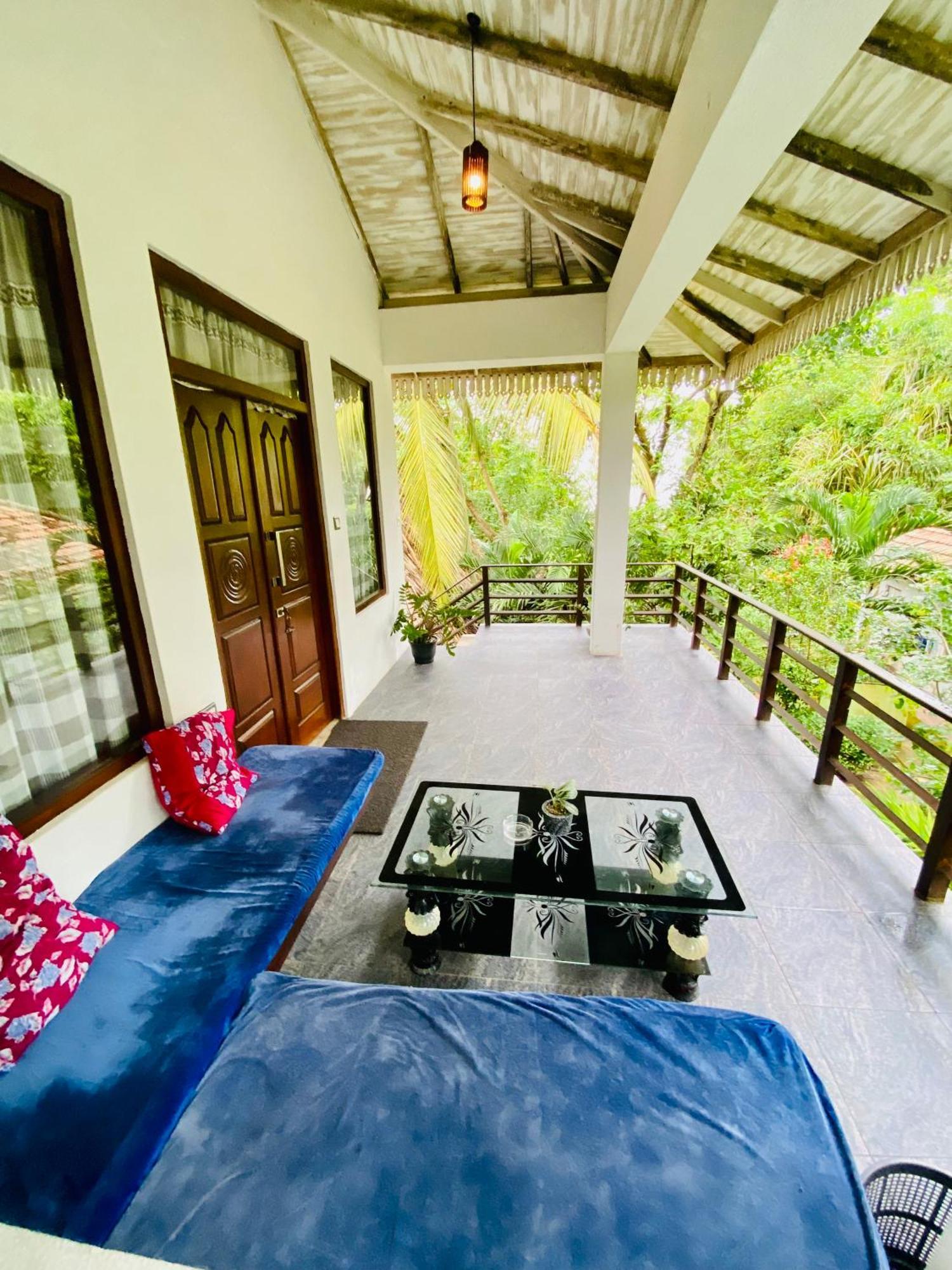 Mountain seaview Cabanas Tangalle Bagian luar foto