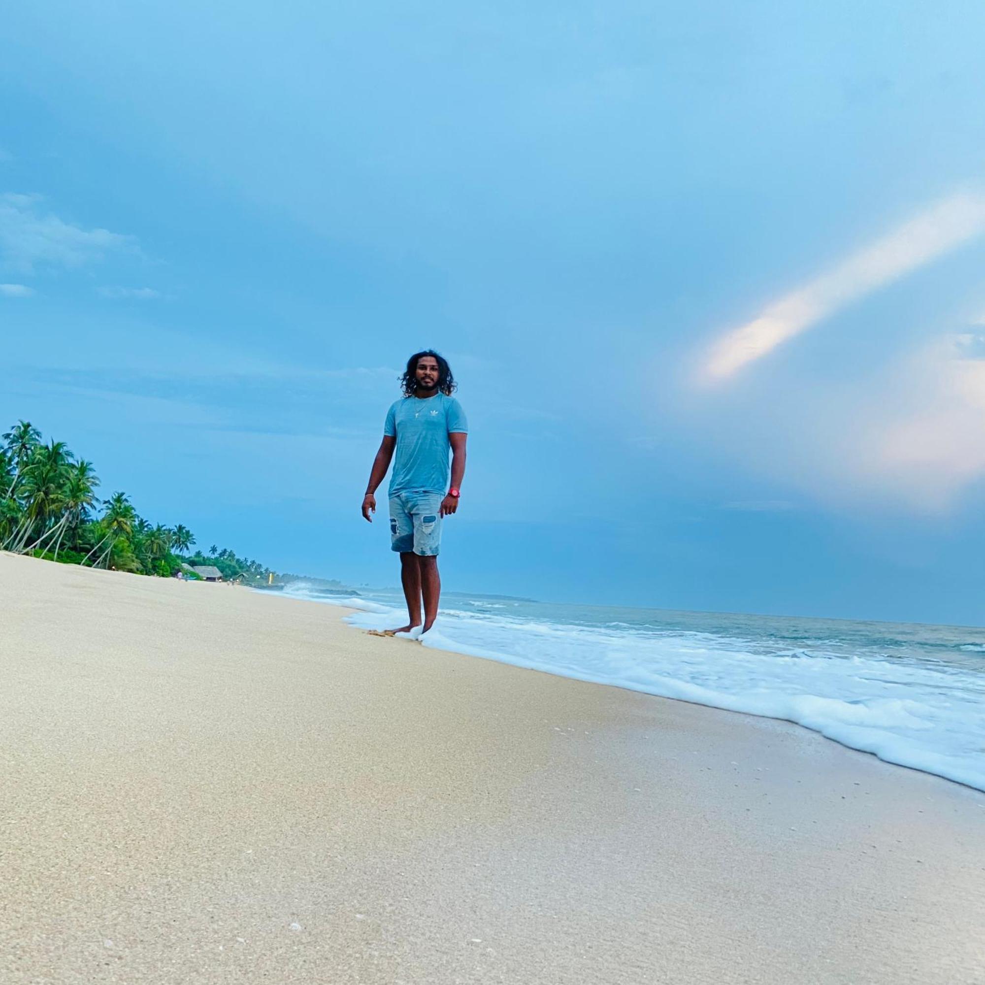 Mountain seaview Cabanas Tangalle Bagian luar foto